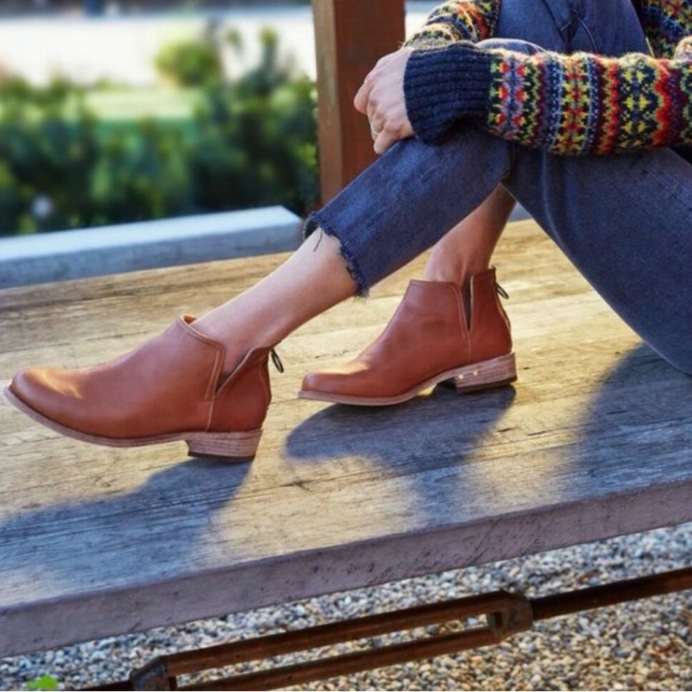 Beek Falcon Booties in Cognac - Picture 1 of 9